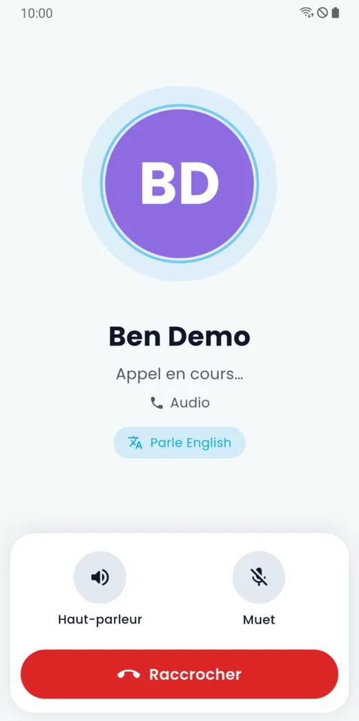 Écran d’un appel audio en cours avec les boutons Haut-parleur, Muet et Raccrocher